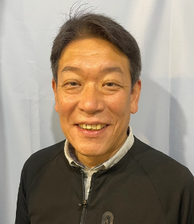 中尾　純也